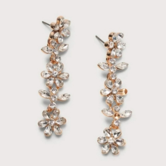 Lulu's flower drop earrings - Picture 2 of 6